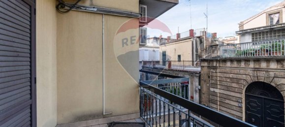 Apartamento T2 em Aci Catena, Italy N.º 168455 13