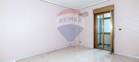 Apartamento T2 em Aci Catena, Italy N.º 168455 8