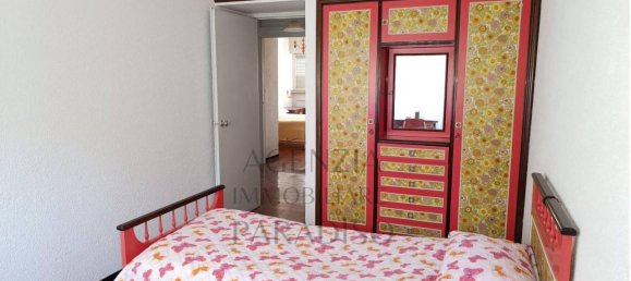 6 rooms Apartment in Urbino, Italy No. 105002 17