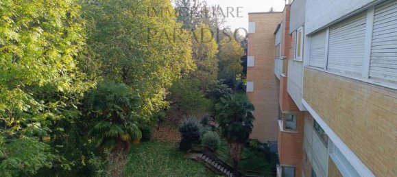 6 rooms Apartment in Urbino, Italy No. 105002 2