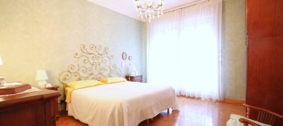 Apartamento de 5 habitaciónes en Genoa, Italy No. 132224 6