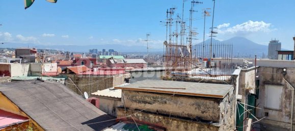 1 Schlafzimmer Wohnung in Naples, Italy, Nr. 357289 13