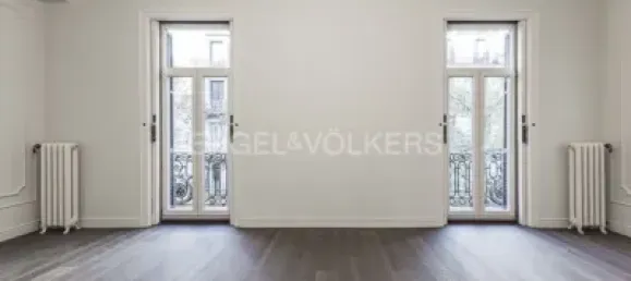 4 chambres Appartement à Eixample, Spain No. 58662 5