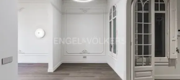 4 chambres Appartement à Eixample, Spain No. 58662 18