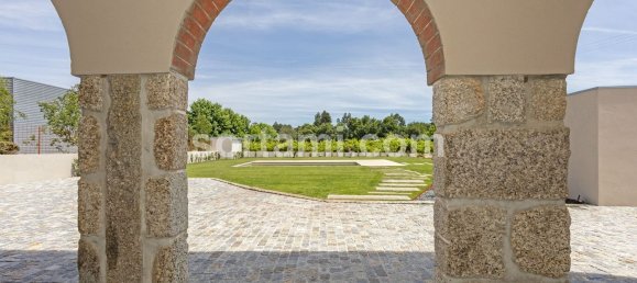 5 bedrooms House in Felgueiras, Portugal No. 42804 34