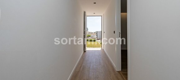 5 bedrooms House in Felgueiras, Portugal No. 42804 25