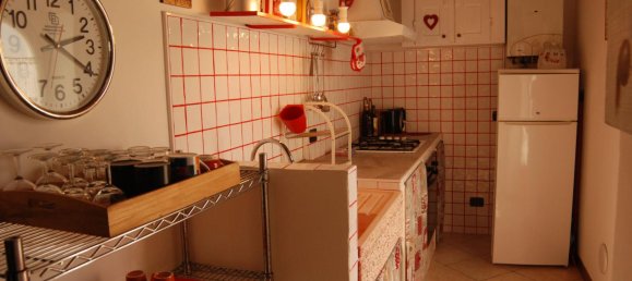 Дом с 8 спальнями в Капаннори, Италия № 358813 18