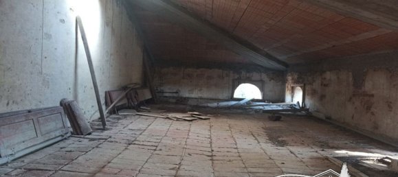 Casa de 5 divisões em Castiglione del Lago, Italy N.º 142594 12