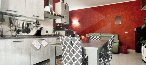 3 rooms Apartment in Rome, Italy No. 27822 4