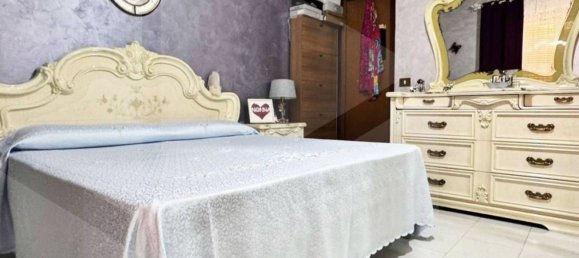 3 rooms Apartment in Rome, Italy No. 27822 10