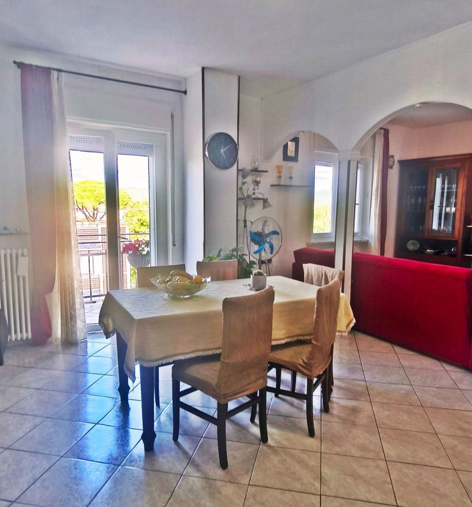 6 bedrooms Apartment in Città di Castello, Italy No. 350607