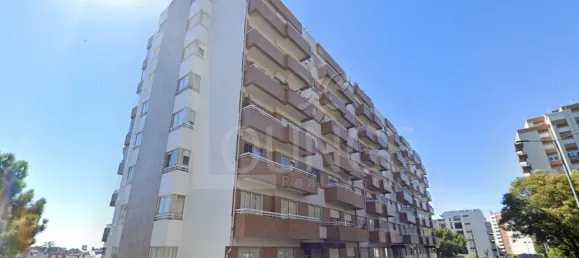 2 bedrooms Apartment in Vila Nova de Gaia, Portugal No. 41288 2