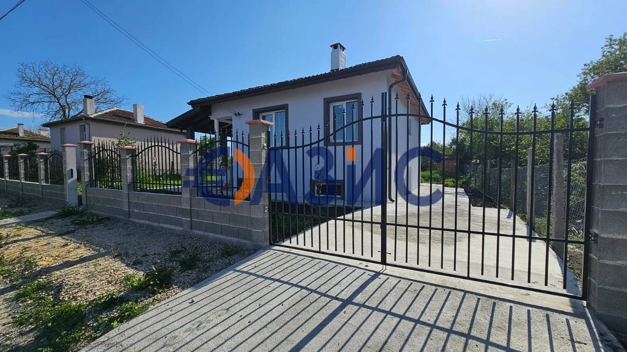 Haus in Burgas, Bulgaria 135m², Nr. 715