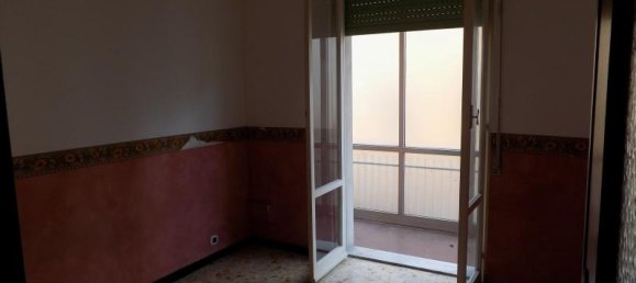 3 rooms Apartment in Imperia, Italy No. 233636 3