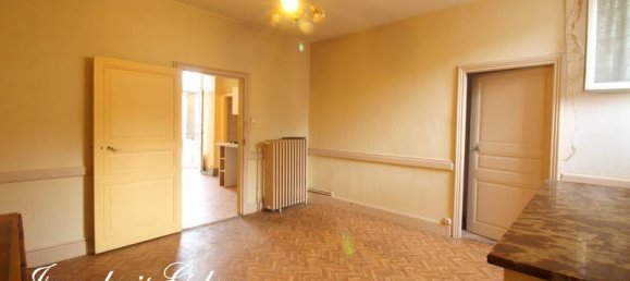 3 bedrooms House in Saint-Rome-de-Cernon, France No. 189495 6