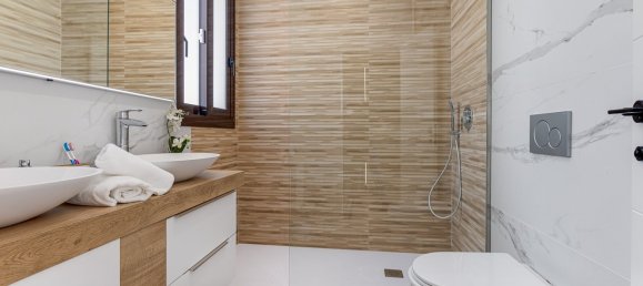 Villa de 3 dormitorios en Finestrat, Spain No. 7144 23