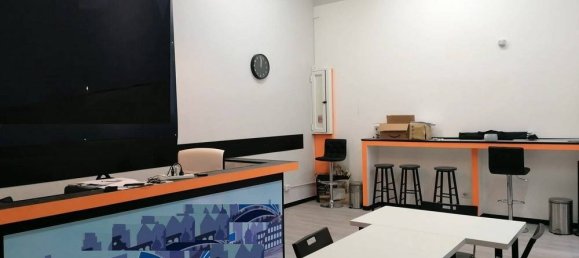 1غرفة عقار تجاري في Rome, Italy رقم 105601 9