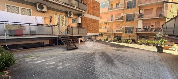 2 bedrooms Apartment in Aprilia, Italy No. 142767 4