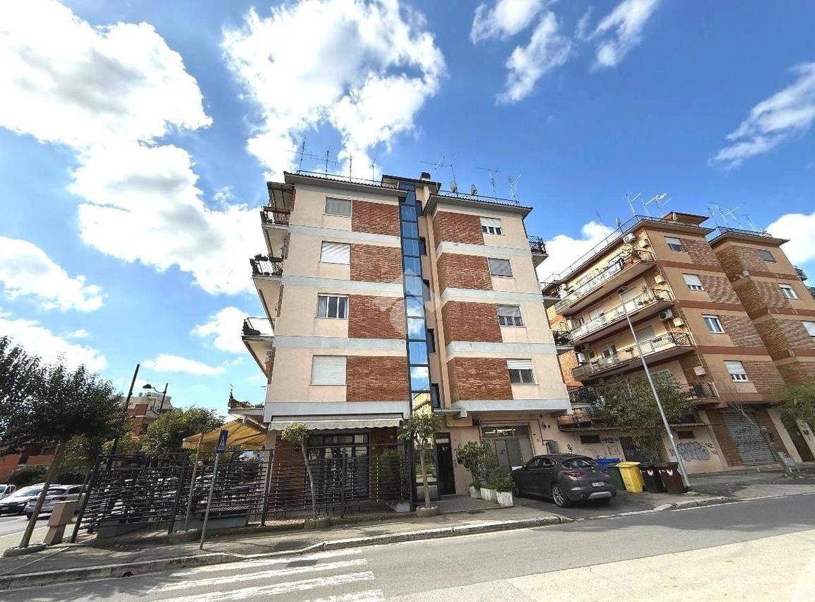 2 bedrooms Apartment in Aprilia, Italy No. 142767