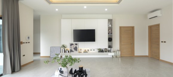 3 bedrooms Villa in Pattaya, Thailand No. 26407 7