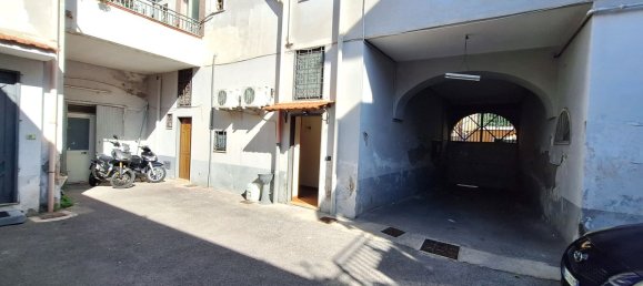 2 bedrooms Apartment in Pagani, Italy No. 360005 4
