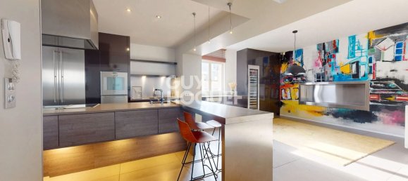 4 bedrooms House in Tours, France No. 218383 13