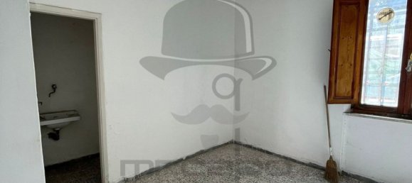 3 bedrooms Apartment in Carrara, Italy No. 318644 11