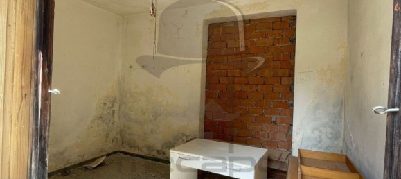 3 bedrooms Apartment in Carrara, Italy No. 318644 8