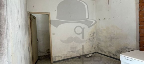 3 bedrooms Apartment in Carrara, Italy No. 318644 6