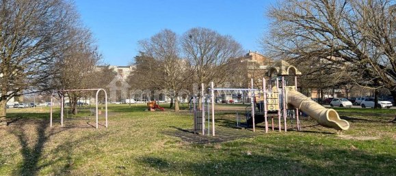 2 bedrooms Apartment in Piacenza, Italy No. 147170 2