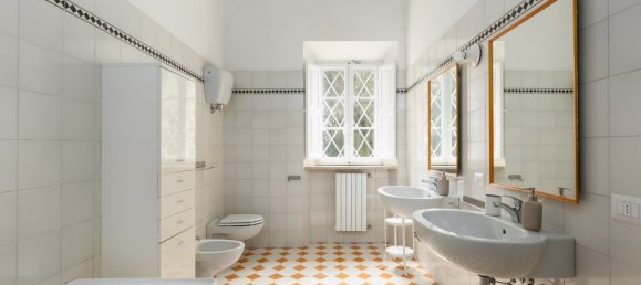 40 bedrooms Villa in Siena, Italy No. 194727 18