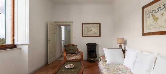 40 bedrooms Villa in Siena, Italy No. 194727 11