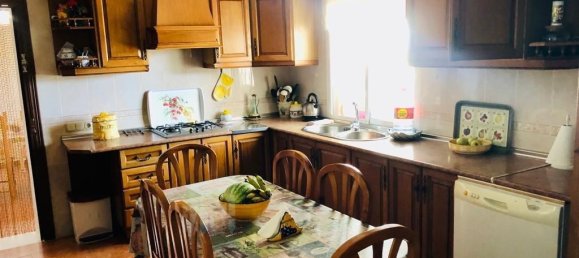 3 bedrooms Castles in Estepona, Spain No. 174295 6