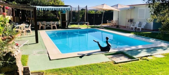 3 bedrooms Castles in Estepona, Spain No. 174295 2