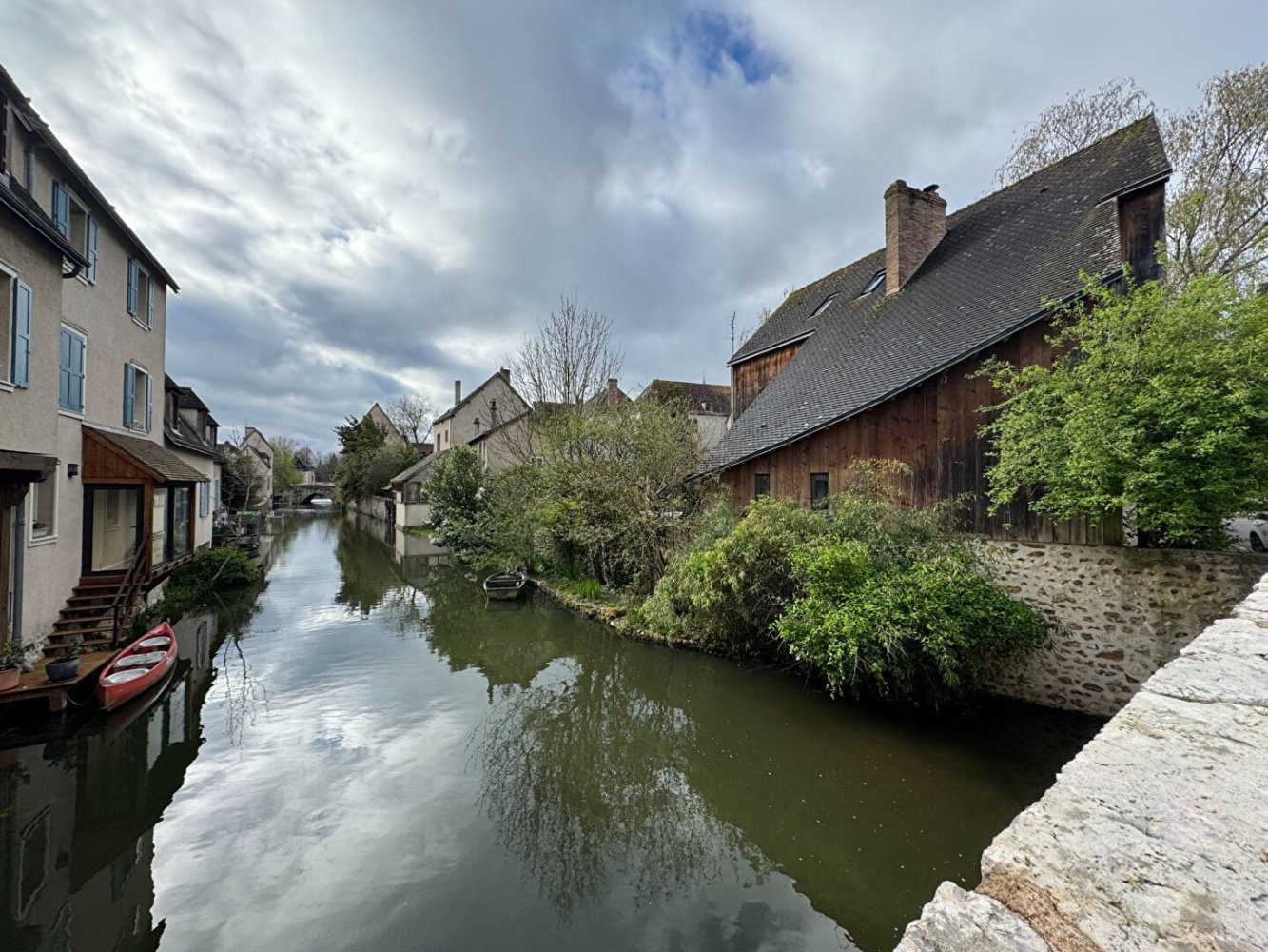 4 غرف نوم منزل ذو طابقين في Chartres, France رقم 84370