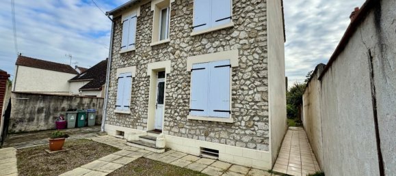 3 bedrooms House in Mantes-la-Jolie, France No. 297193 2