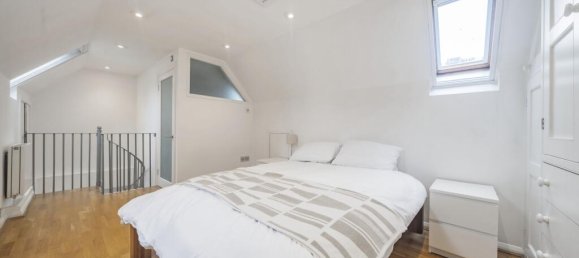 3 bedrooms House in London, United Kingdom No. 13404 34