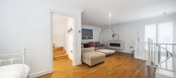 3 bedrooms House in London, United Kingdom No. 13404 9