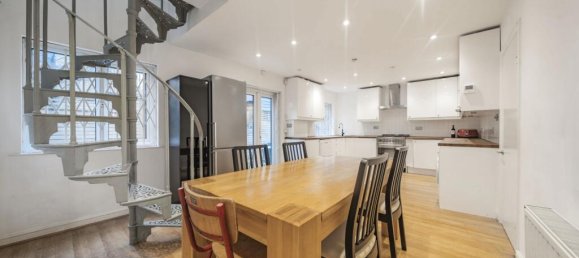 3 bedrooms House in London, United Kingdom No. 13404 4