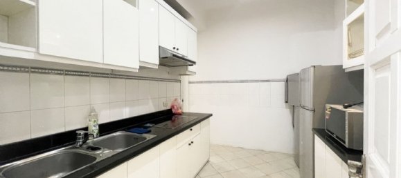 3 bedrooms Apartment in Tay Ho, Vietnam No. 9837 8