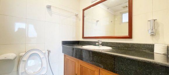 3 bedrooms Apartment in Tay Ho, Vietnam No. 9837 17