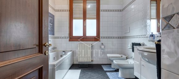 5 Schlafzimmer Haus in Pianoro, Italy, Nr. 345685 30