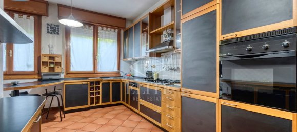 5 Schlafzimmer Haus in Pianoro, Italy, Nr. 345685 10