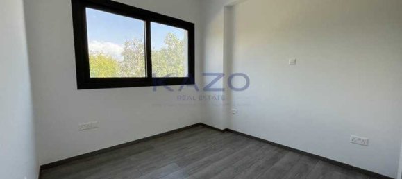 2 bedrooms Apartment in Germasogeia, Cyprus No. 14911 8