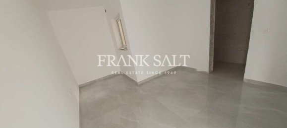 3 غرف نوم شقة في Fgura, Malta رقم 8009 12