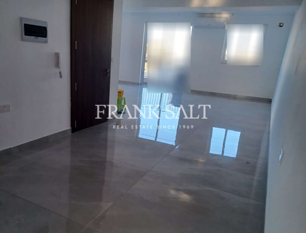 3 غرف نوم شقة في Fgura, Malta رقم 8009