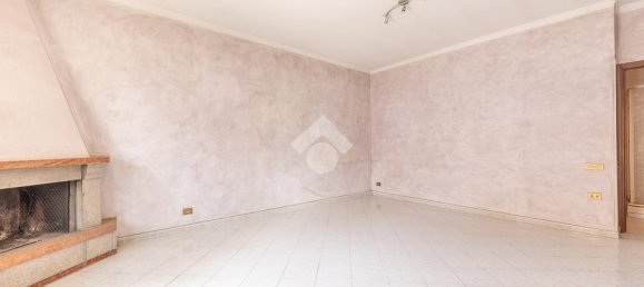 3 bedrooms Apartment in Rome, Italy No. 291884 3