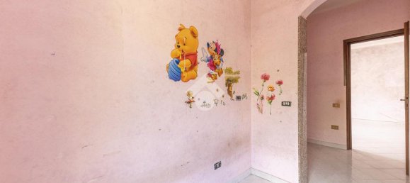 3 bedrooms Apartment in Rome, Italy No. 291884 12