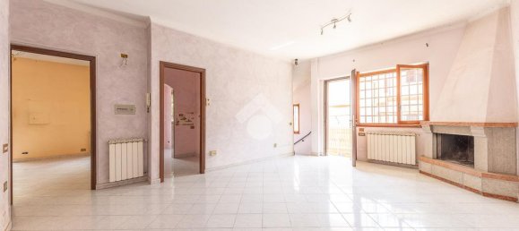 3 bedrooms Apartment in Rome, Italy No. 291884 2