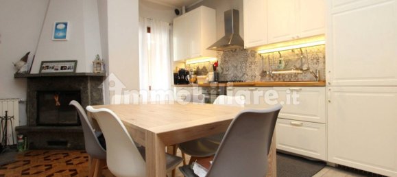 2 bedrooms Apartment in Castione della Presolana, Italy No. 288756 3